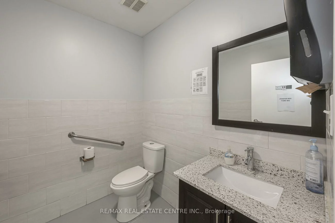 1075, Ceremonial, Hurontario, Mississauga