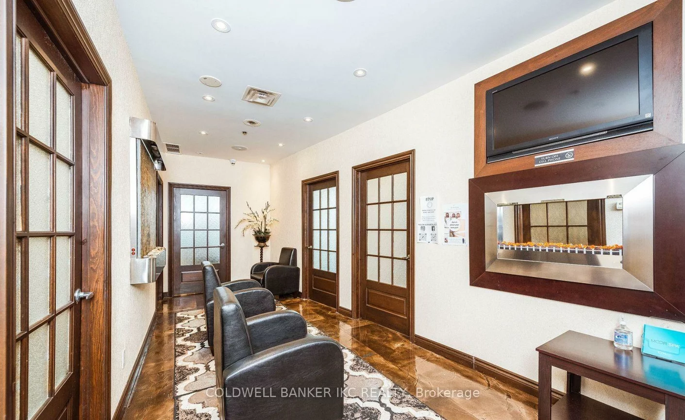 3885, Duke of York, City Centre, Mississauga