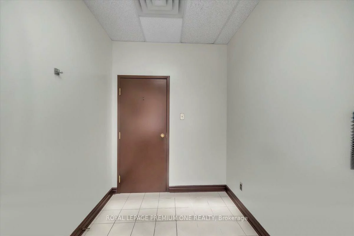 3530, Derry, Northeast, Mississauga