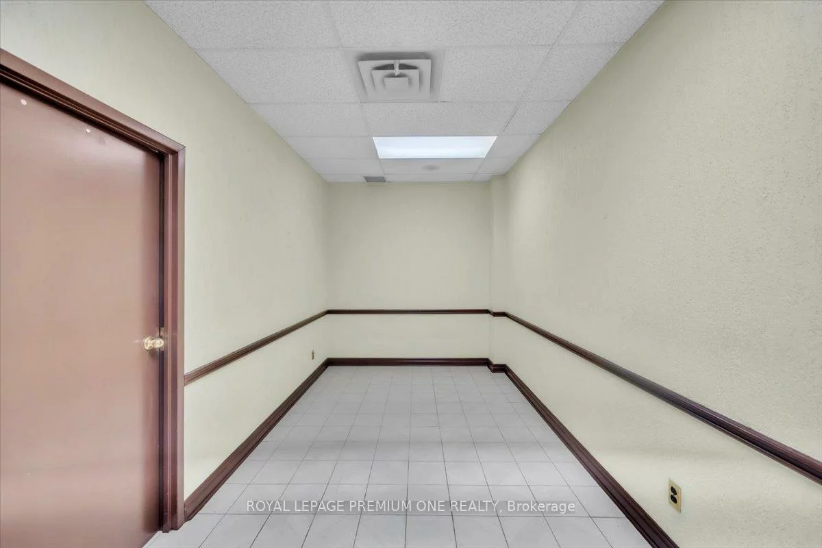 3530, Derry, Northeast, Mississauga