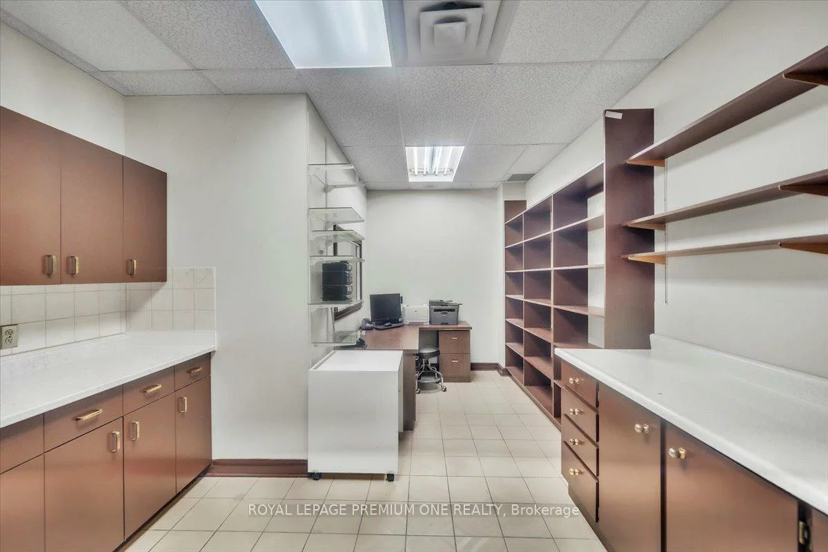 3530, Derry, Northeast, Mississauga