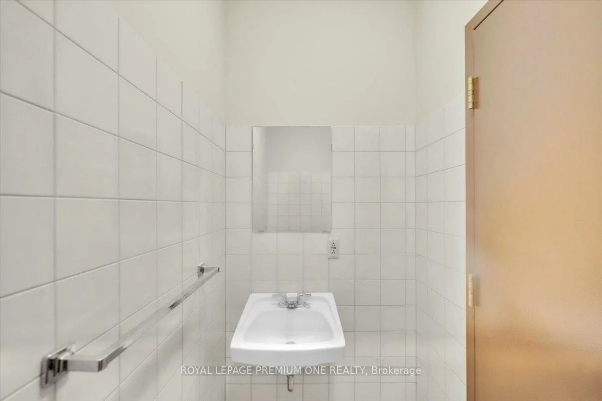 3530, Derry, Northeast, Mississauga