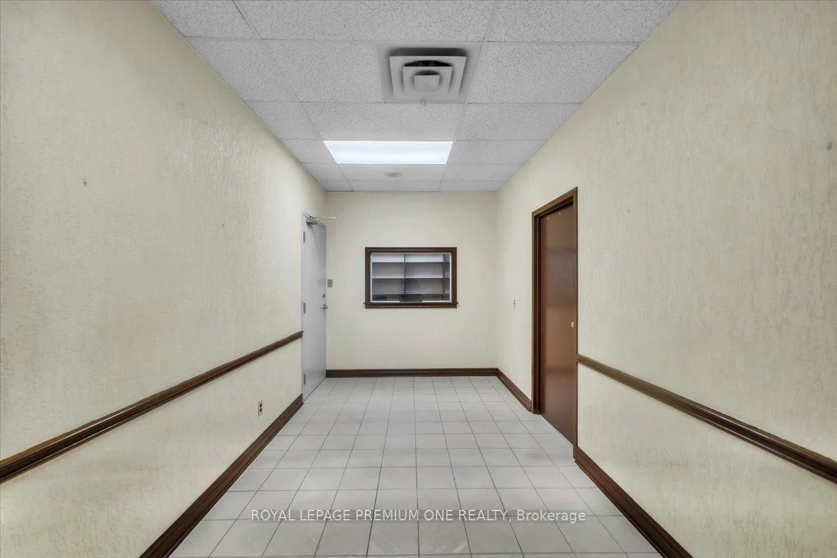 3530, Derry, Northeast, Mississauga