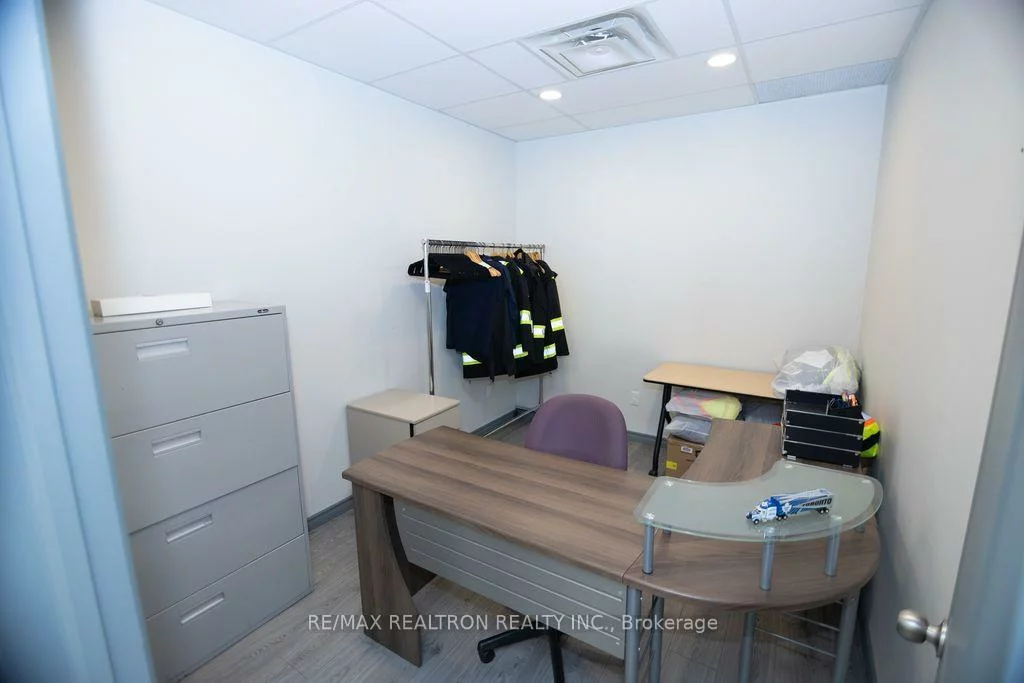 5920, Atlantic, Northeast, Mississauga