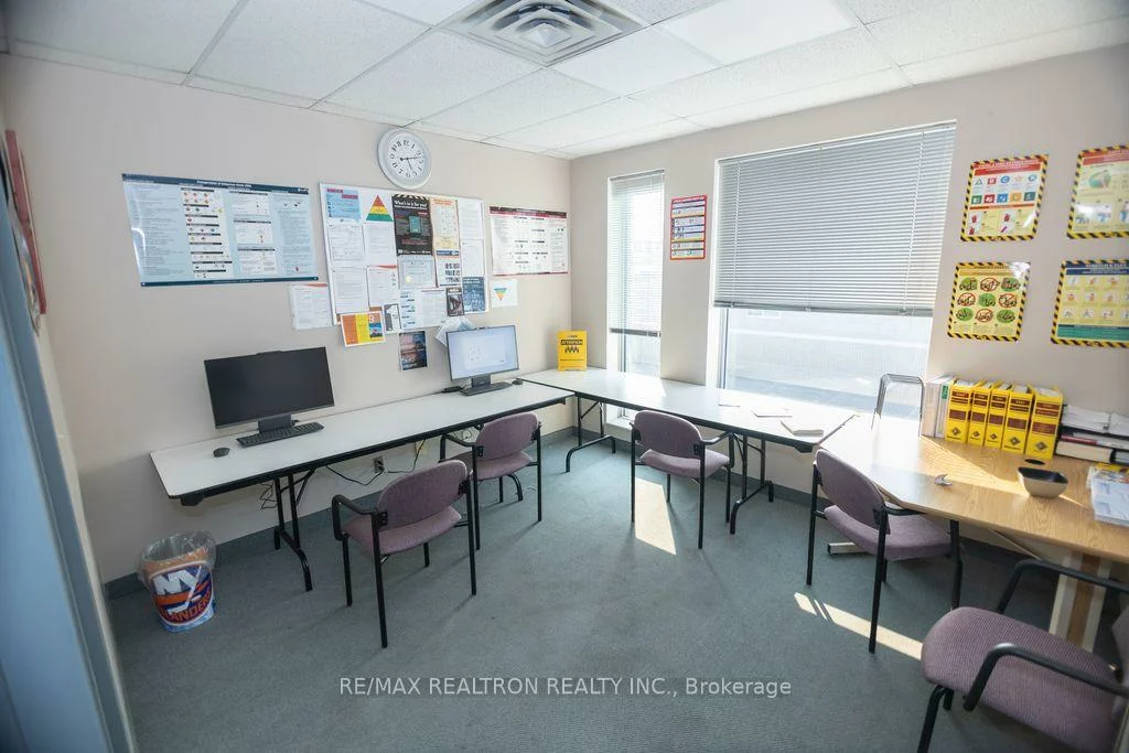 5920, Atlantic, Northeast, Mississauga
