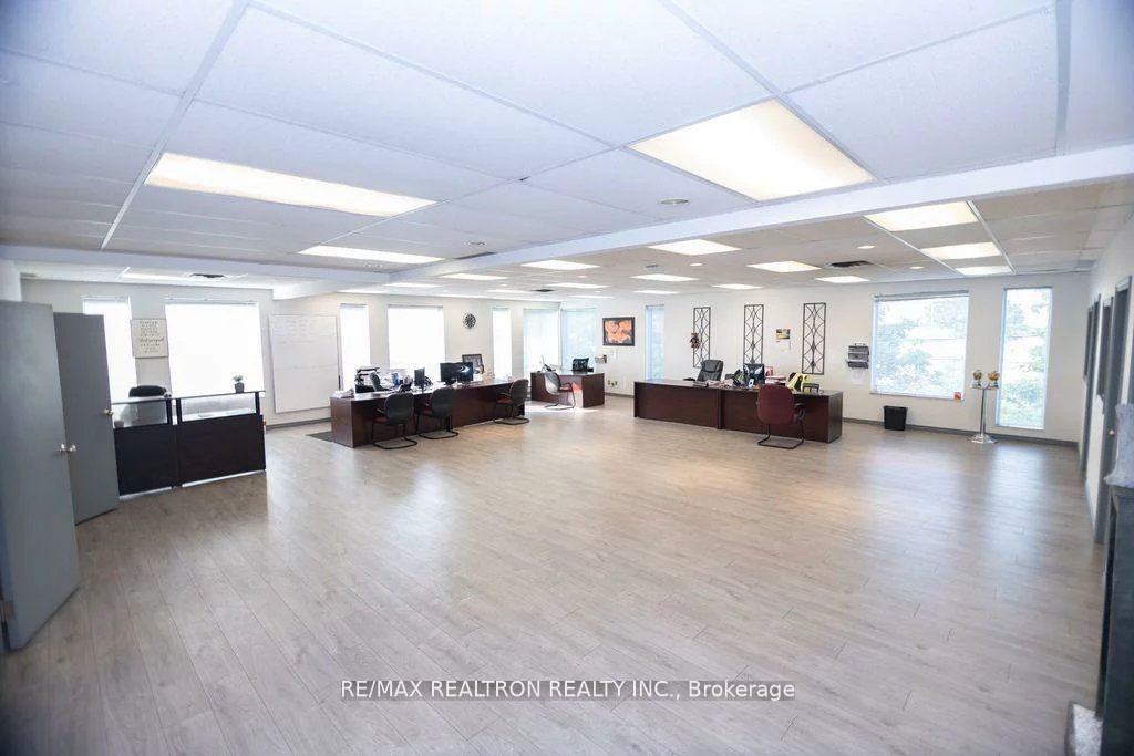 5920, Atlantic, Northeast, Mississauga