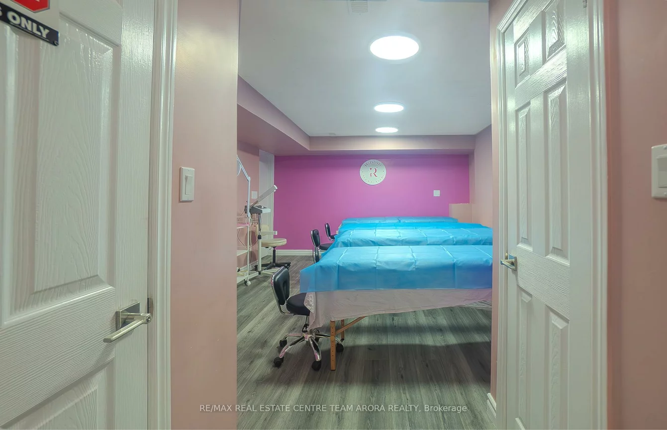 7060, Airport, Malton, Mississauga