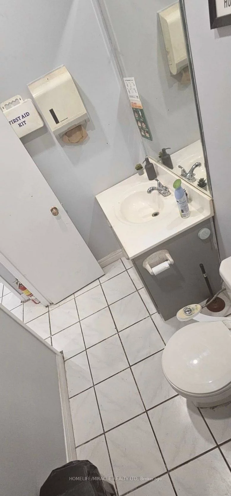 833, Westlock, Erindale, Mississauga