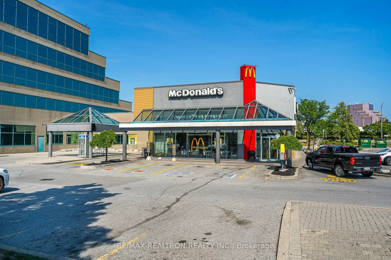2800, Skymark, Airport Corporate, Mississauga