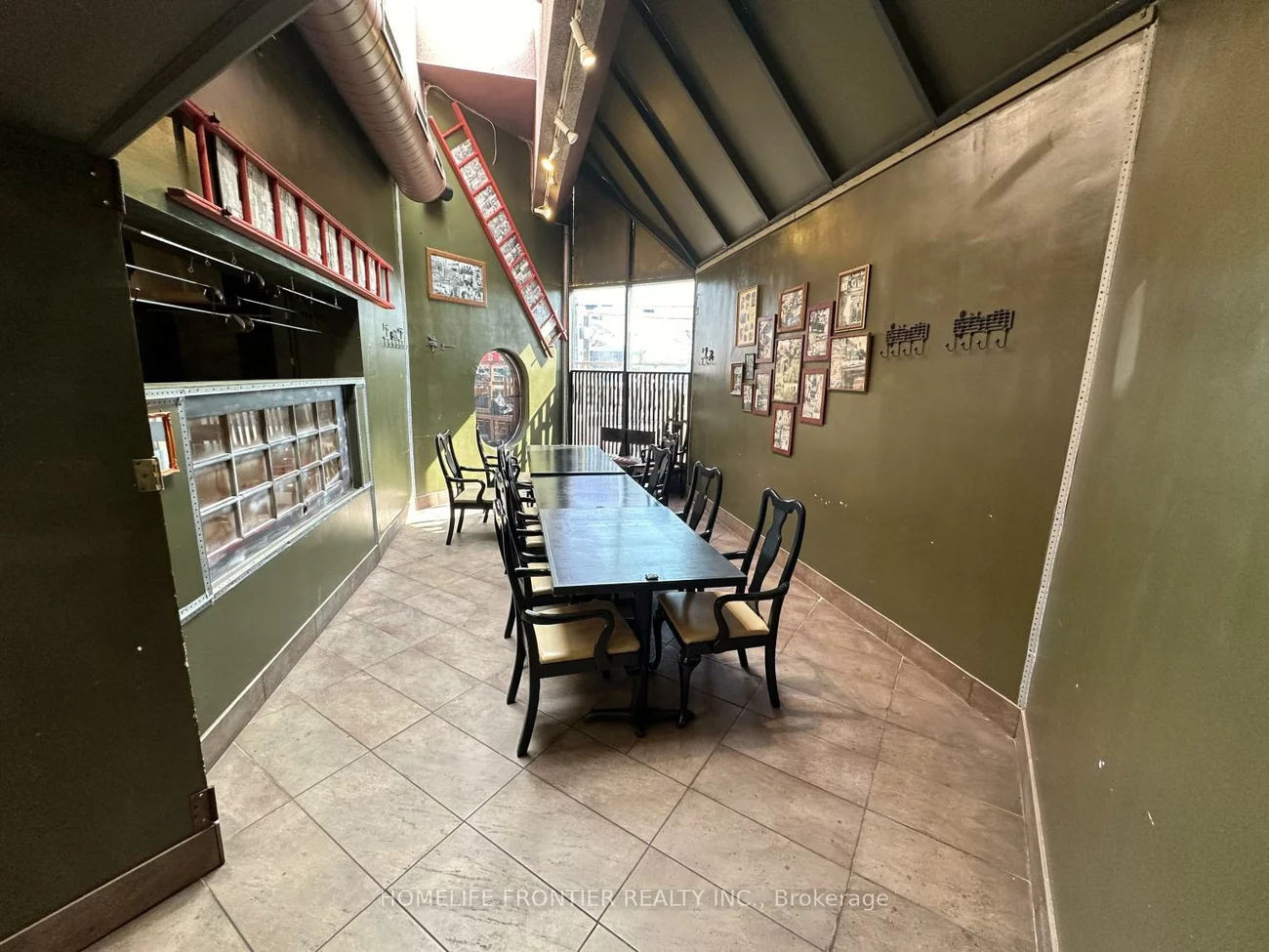 257, Dundas, Cooksville, Mississauga