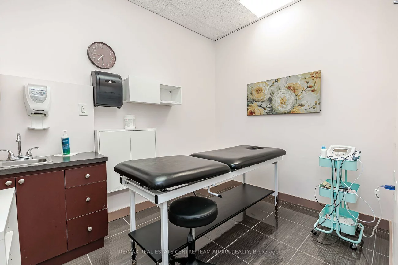1550, South Gateway, Northeast, Mississauga