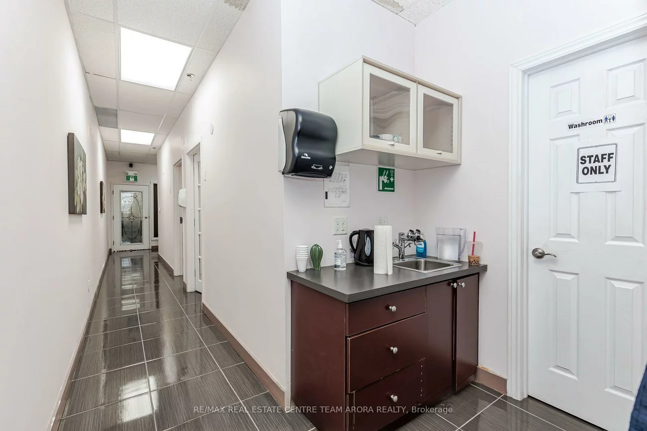 1550, South Gateway, Northeast, Mississauga