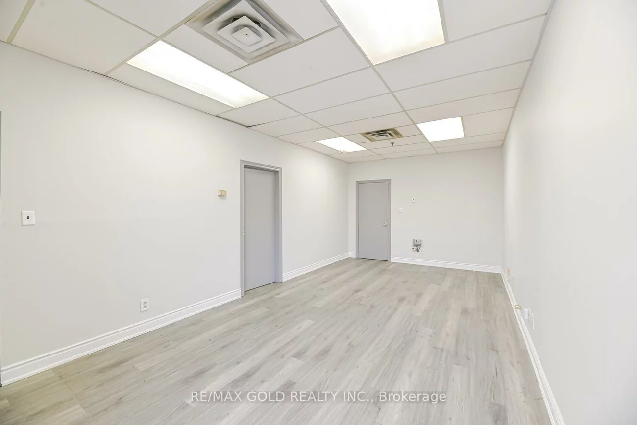 2579, Rena, Northeast, Mississauga