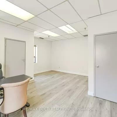 2579, Rena, Northeast, Mississauga