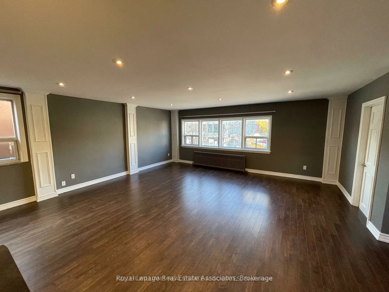 233, Lakeshore, Port Credit, Mississauga