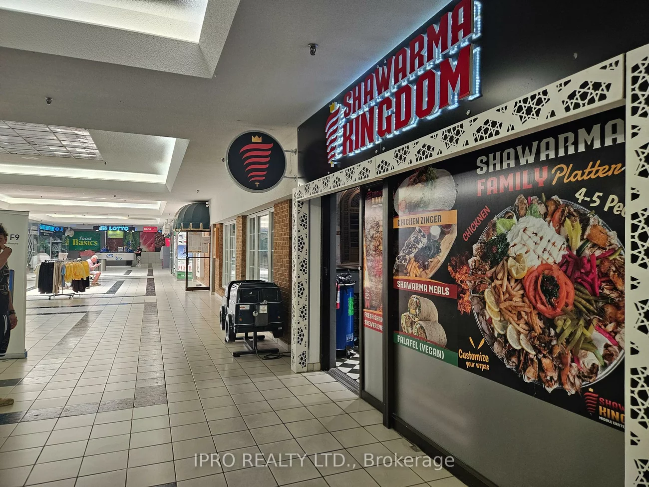 377, Burnhamthorpe, Rathwood, Mississauga