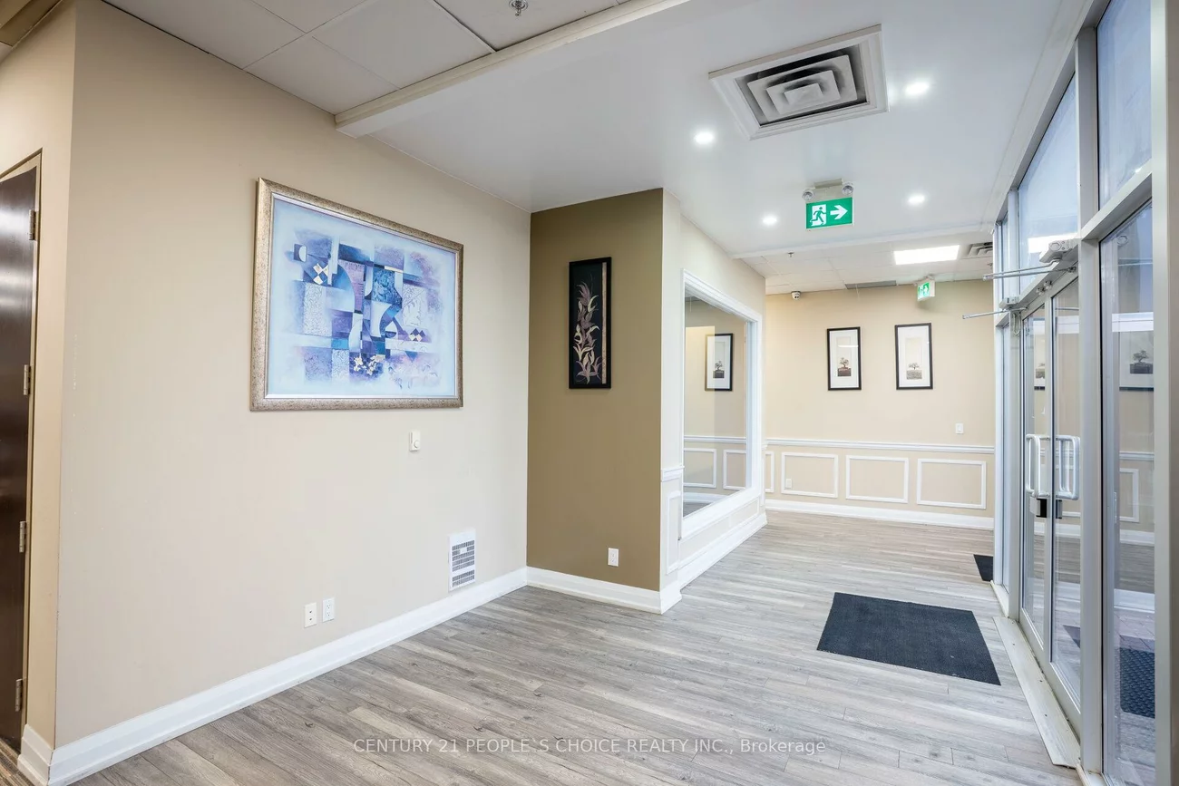 5160, EXPLORER, Airport Corporate, Mississauga
