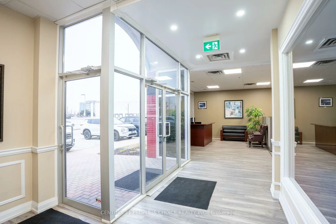 5160, EXPLORER, Airport Corporate, Mississauga