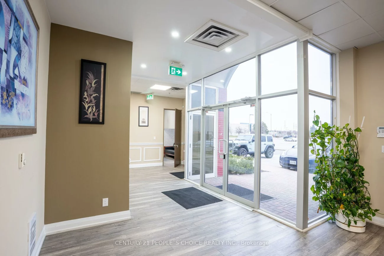 5160, EXPLORER, Airport Corporate, Mississauga