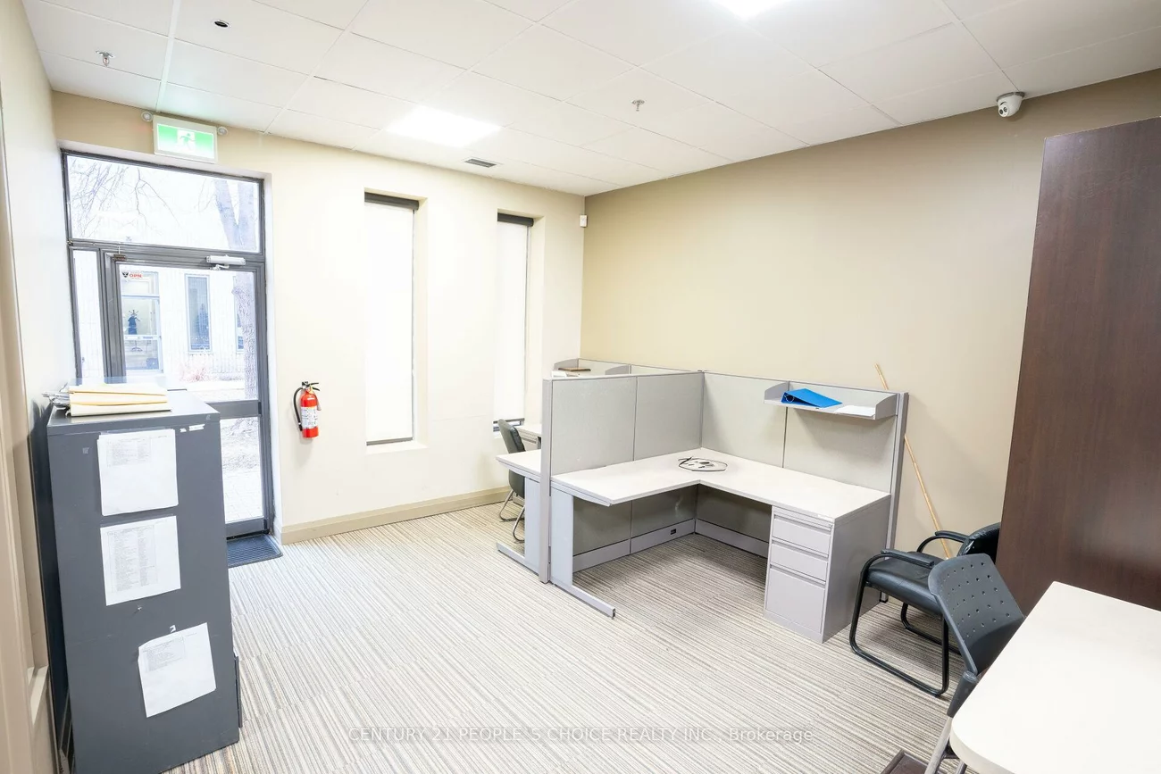 5160, EXPLORER, Airport Corporate, Mississauga