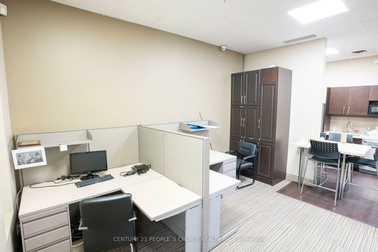 5160, EXPLORER, Airport Corporate, Mississauga