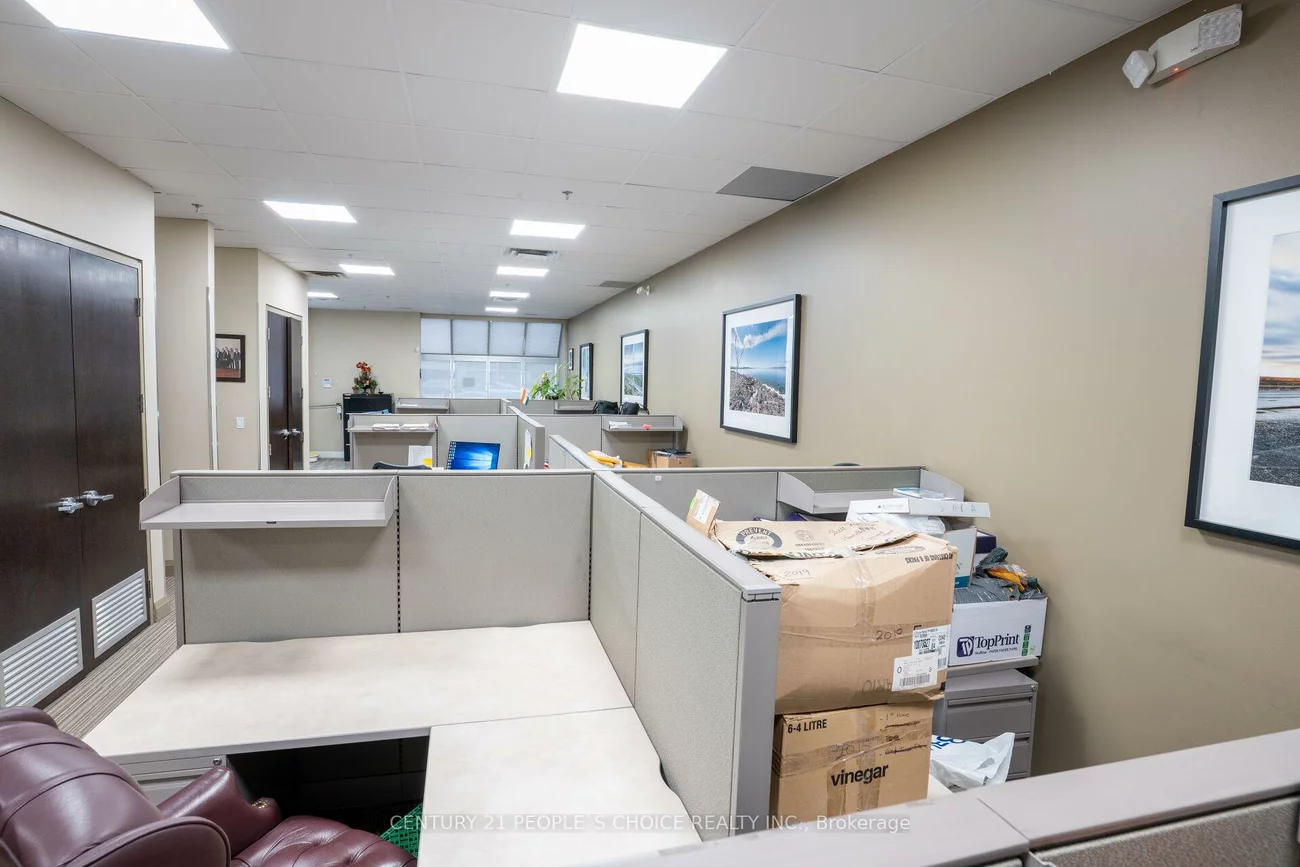 5160, EXPLORER, Airport Corporate, Mississauga