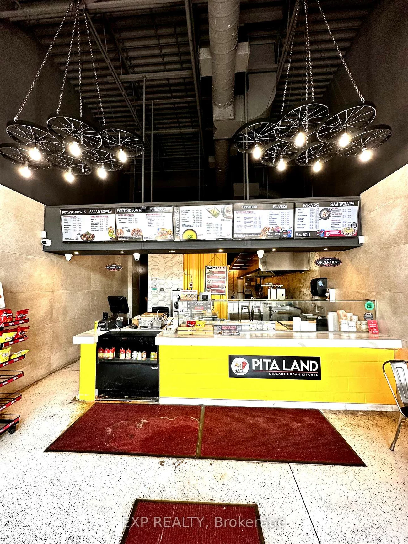 70, World, Gateway, Mississauga