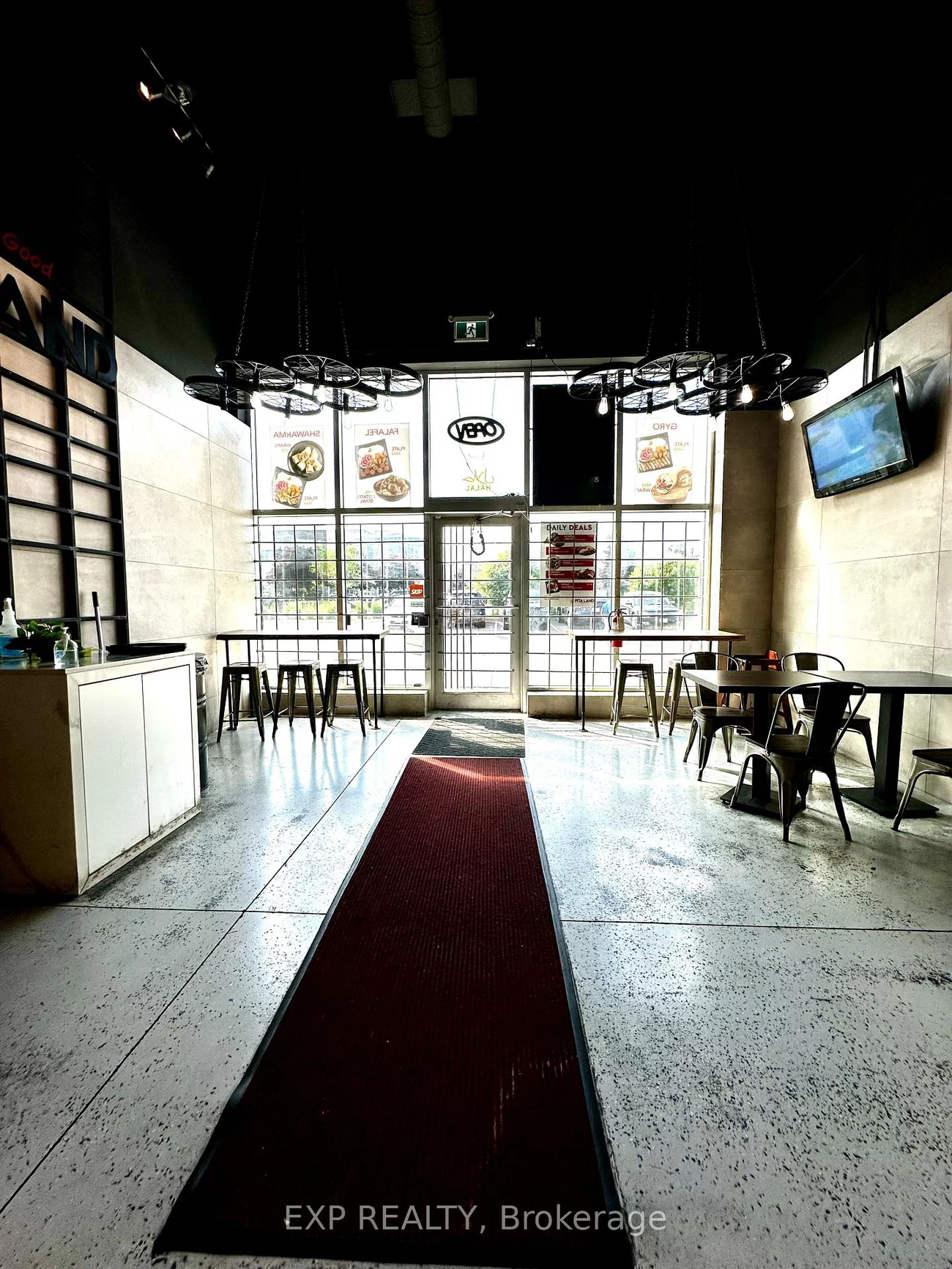 70, World, Gateway, Mississauga