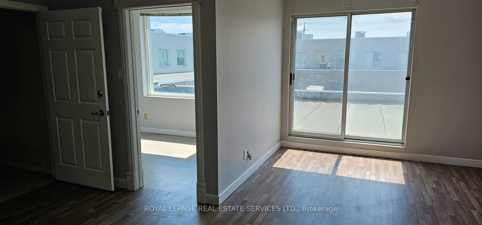 2355, Derry, Northeast, Mississauga