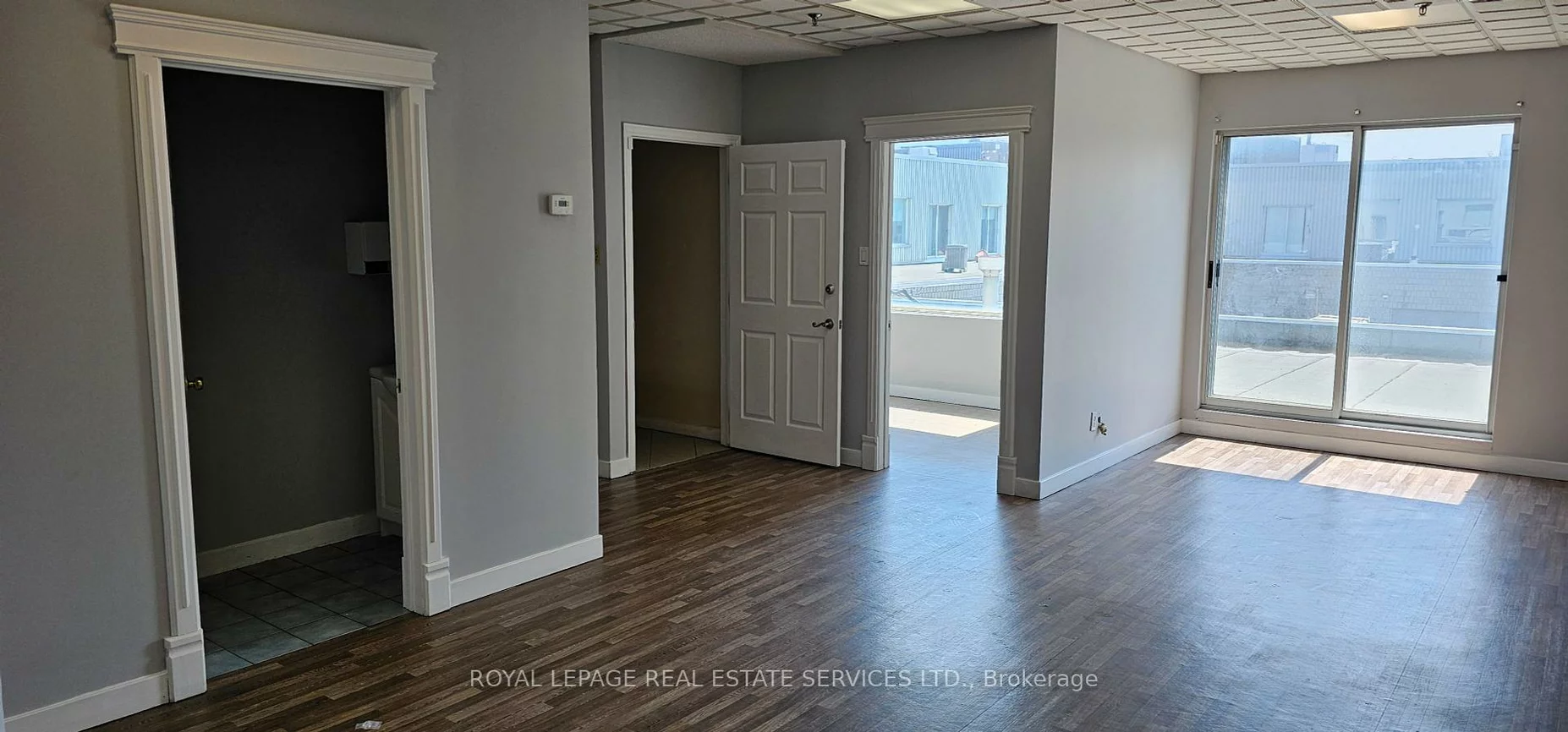 2355, Derry, Northeast, Mississauga
