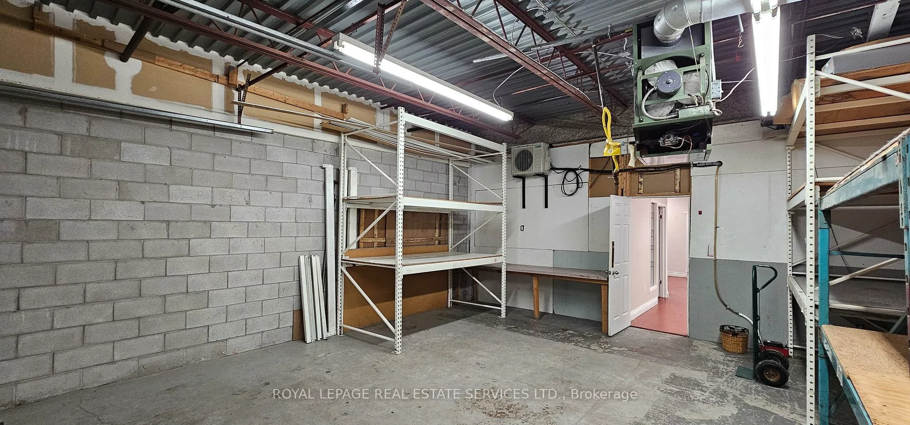 2355, Derry, Northeast, Mississauga