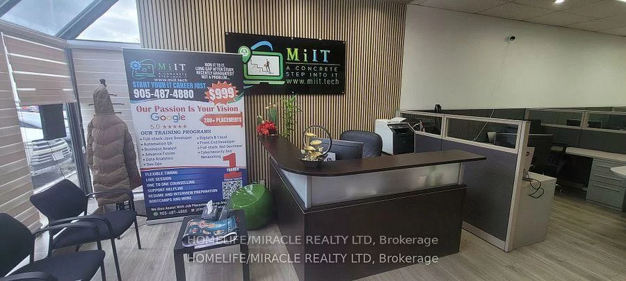5160, Explorer, Airport Corporate, Mississauga