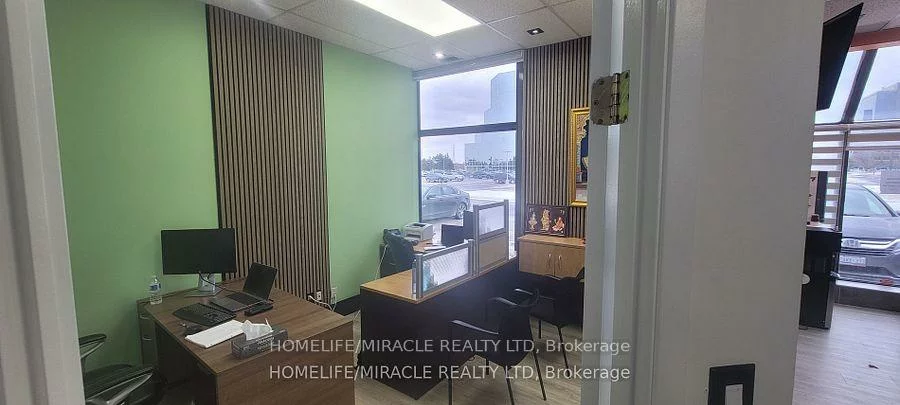 5160, Explorer, Airport Corporate, Mississauga