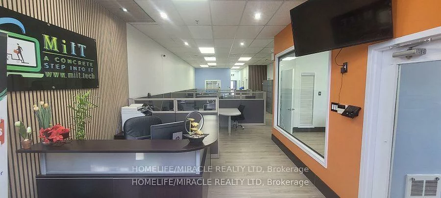 5160, Explorer, Airport Corporate, Mississauga