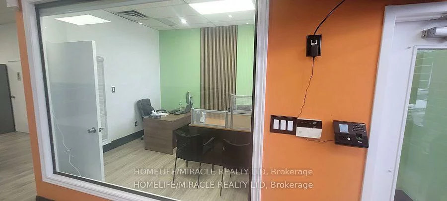 5160, Explorer, Airport Corporate, Mississauga