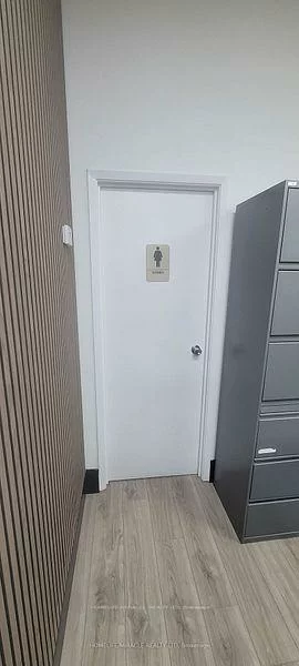 5160, Explorer, Airport Corporate, Mississauga