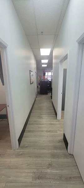 5160, Explorer, Airport Corporate, Mississauga