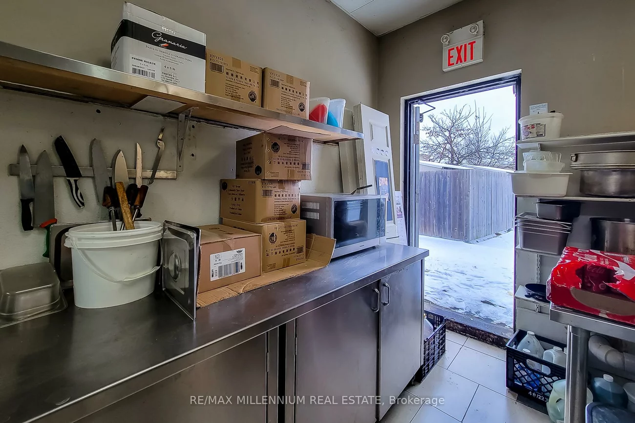 2121, Dundas, Dixie, Mississauga