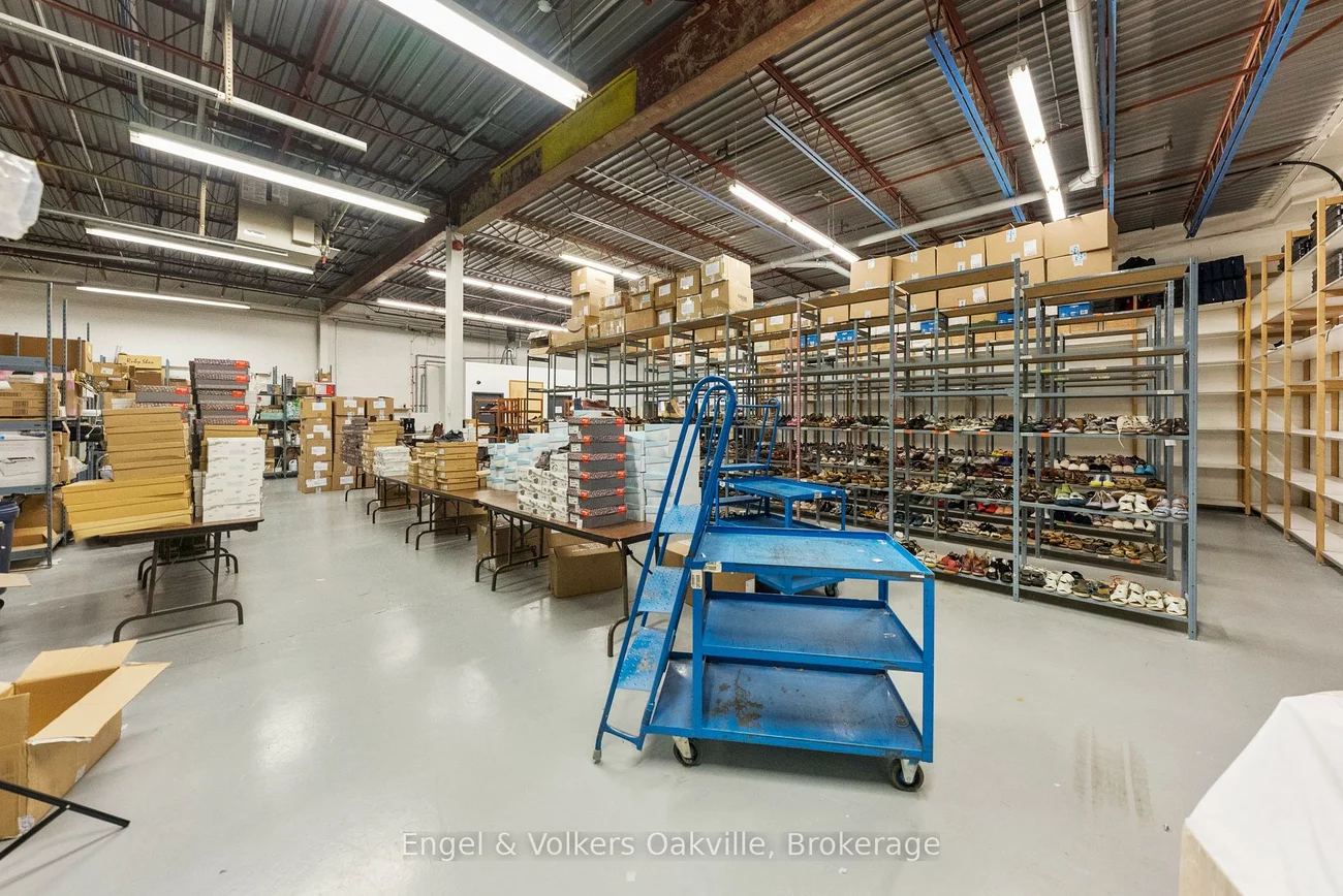 755, Queensway, Dixie, Mississauga