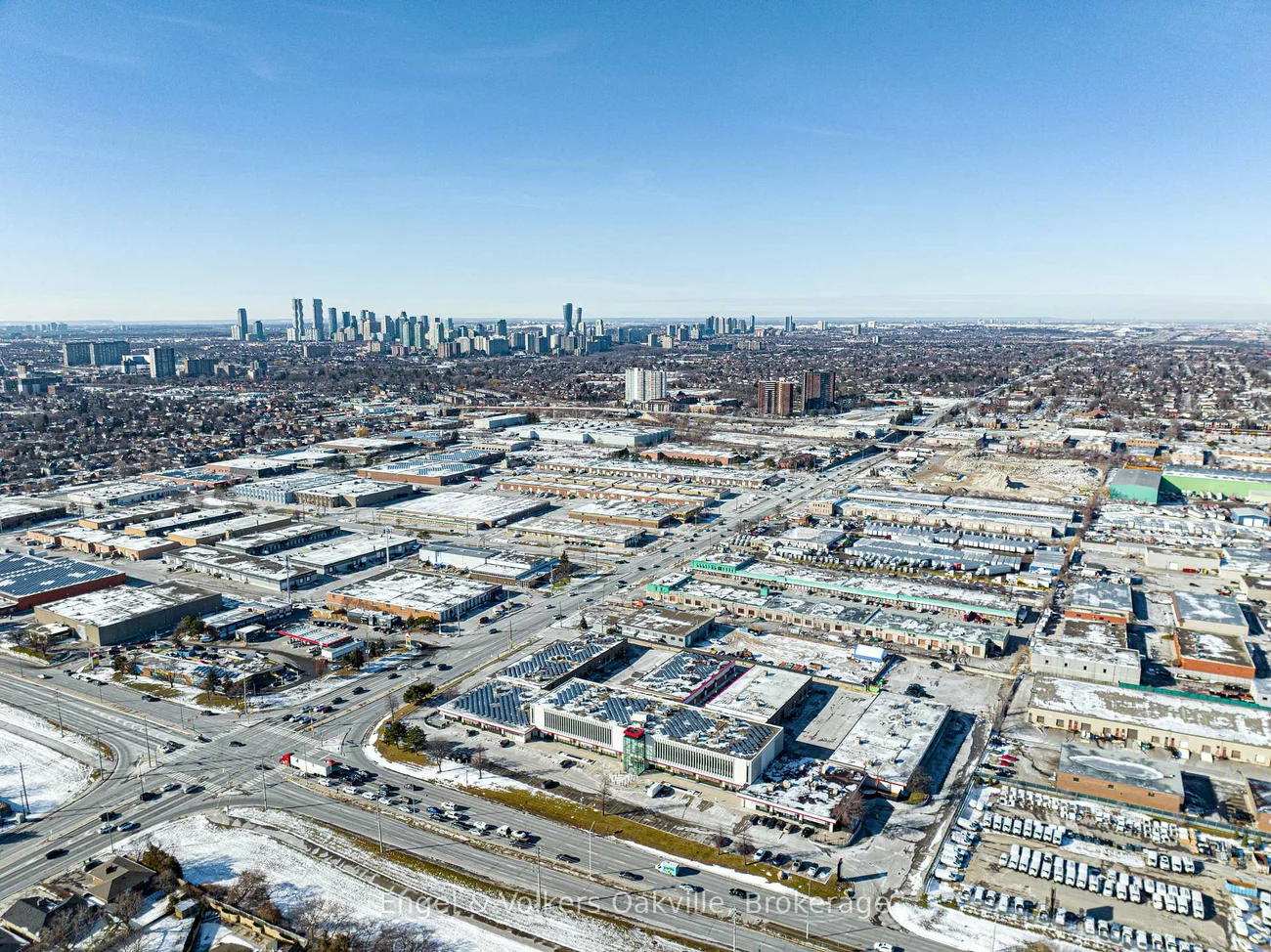 755, Queensway, Dixie, Mississauga