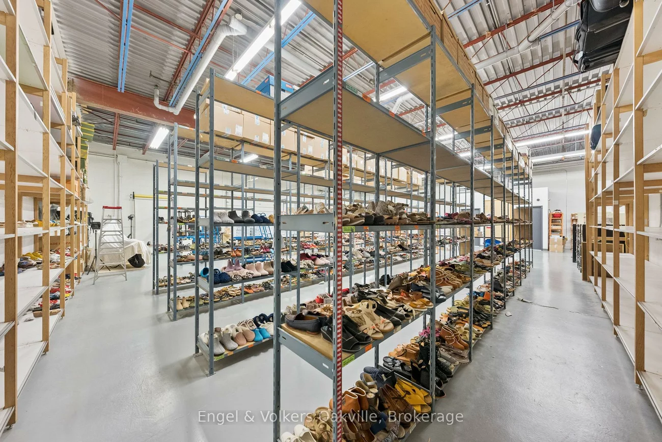 755, Queensway, Dixie, Mississauga