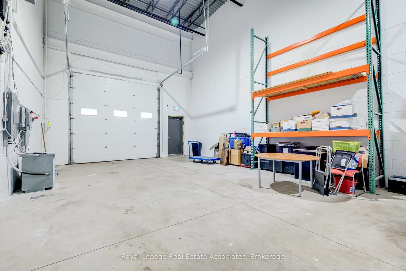 5250, Solar, Airport Corporate, Mississauga