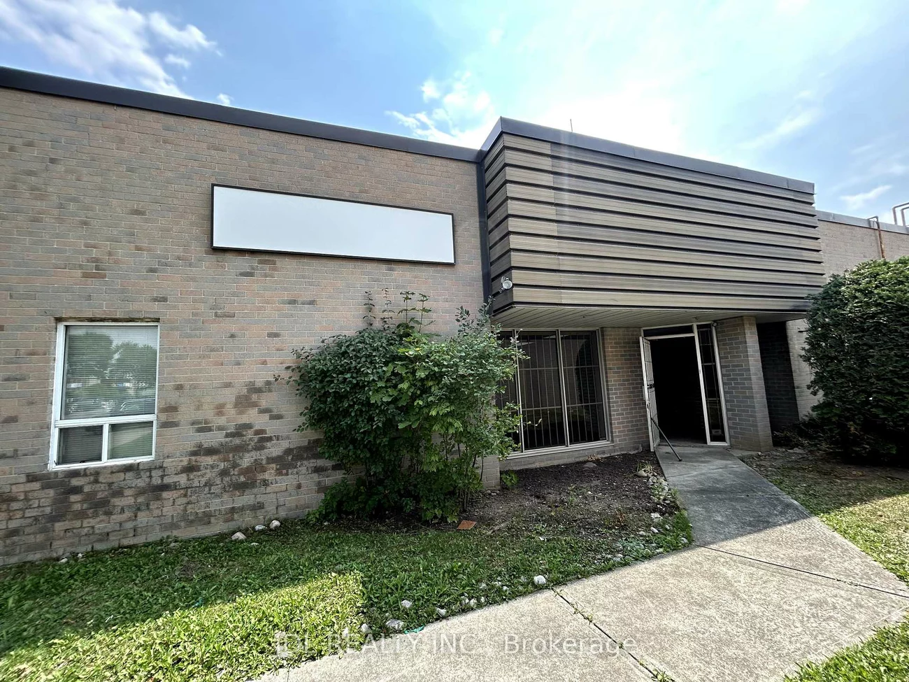 1291, Matheson, Northeast, Mississauga