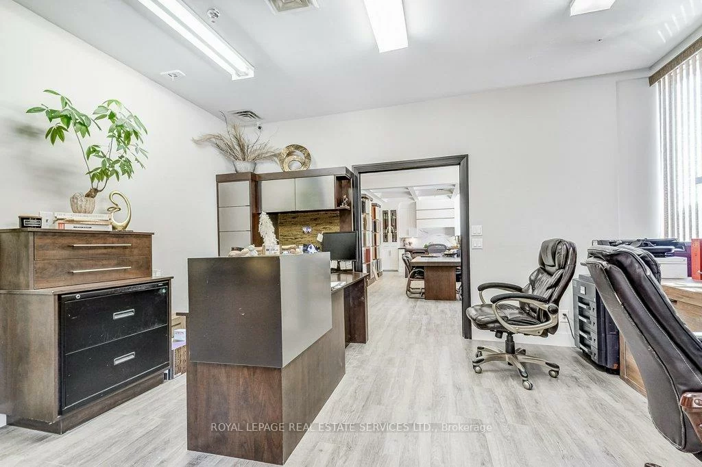 2576, Dunwin, Western Business Park, Mississauga