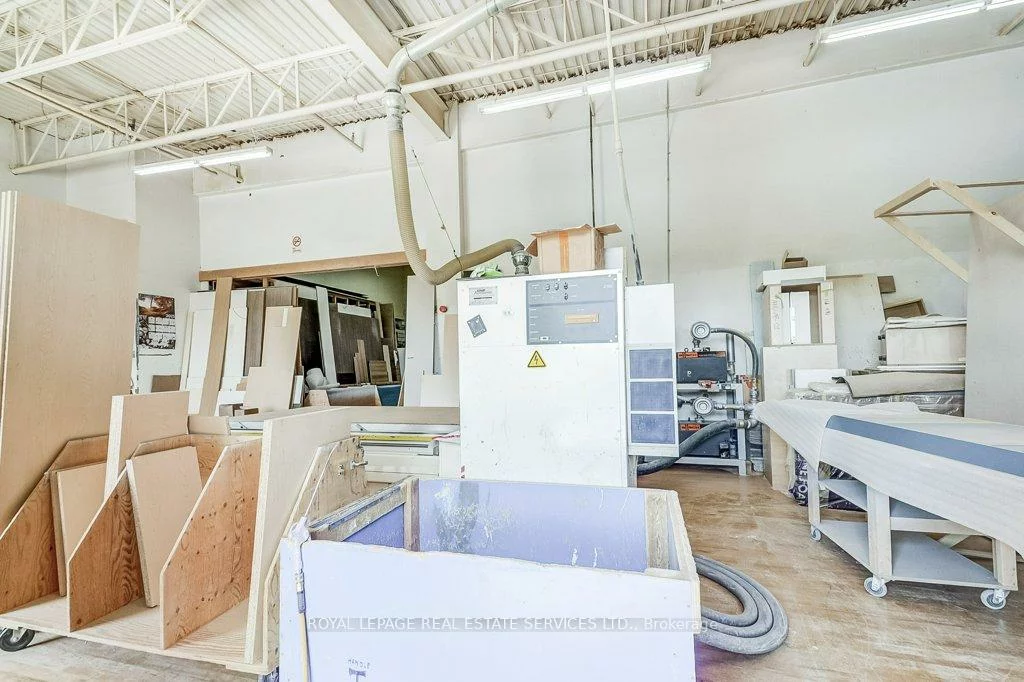 2576, Dunwin, Western Business Park, Mississauga