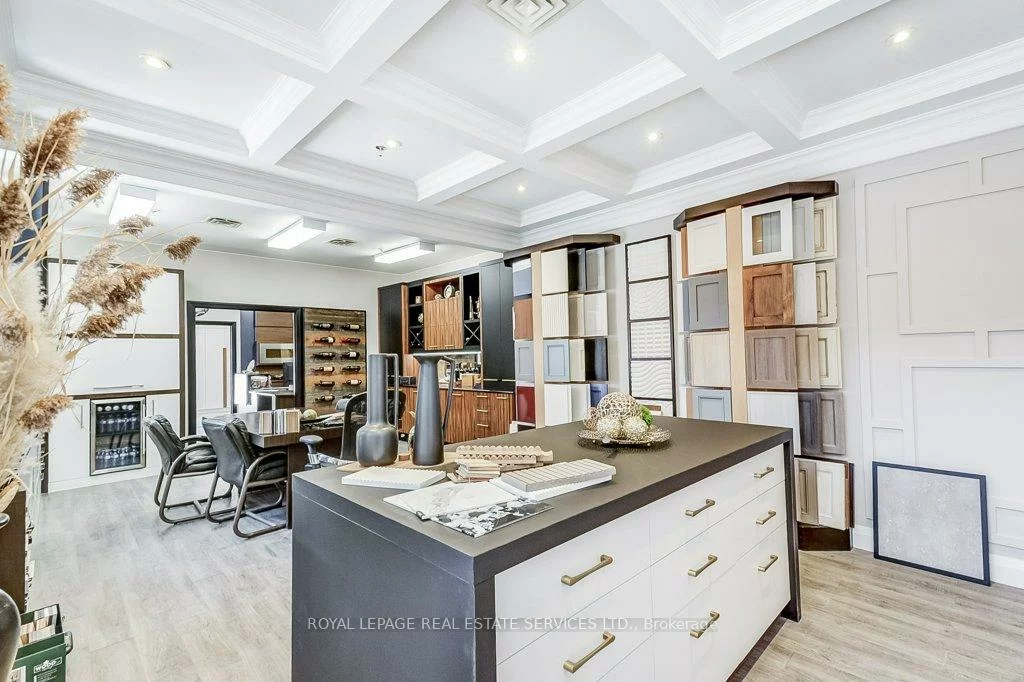2576, Dunwin, Western Business Park, Mississauga