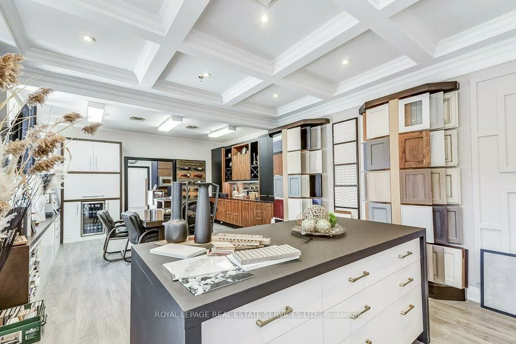 2576, Dunwin, Western Business Park, Mississauga