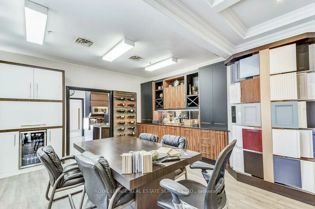 2576, Dunwin, Western Business Park, Mississauga