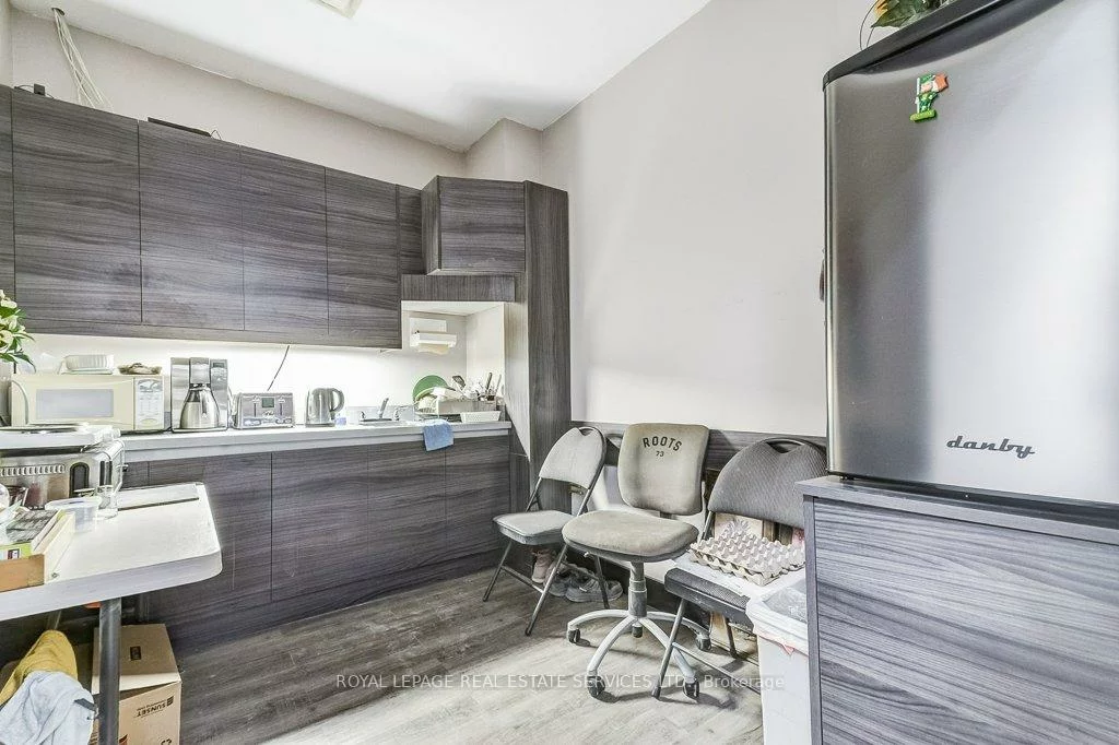 2576, Dunwin, Western Business Park, Mississauga