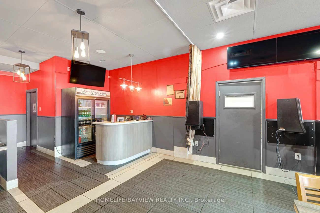 2425, Truscott, Clarkson, Mississauga